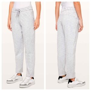 Lululemon On The Fly Pant 27" Wee Are From Space Nimbus Battleship Size 4